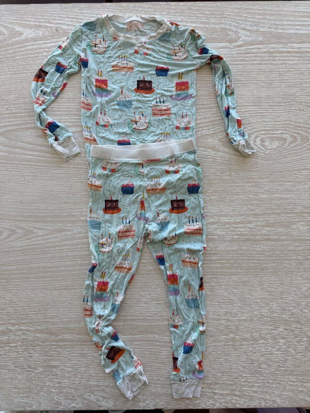 RARE Little Sleepies Birthday Cakes 4T Bamboo Pajama Set Retired Print